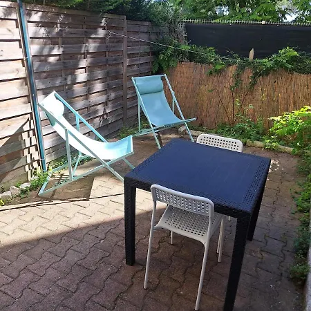 Cap City, Modeste Rez-de-jardin 500m Et Du Port * Agde